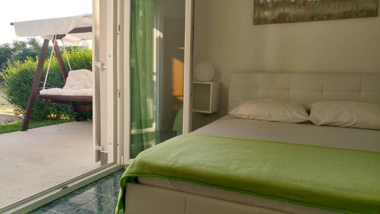Apartmani Kastelan Barbat na Rabu Kültér fotó